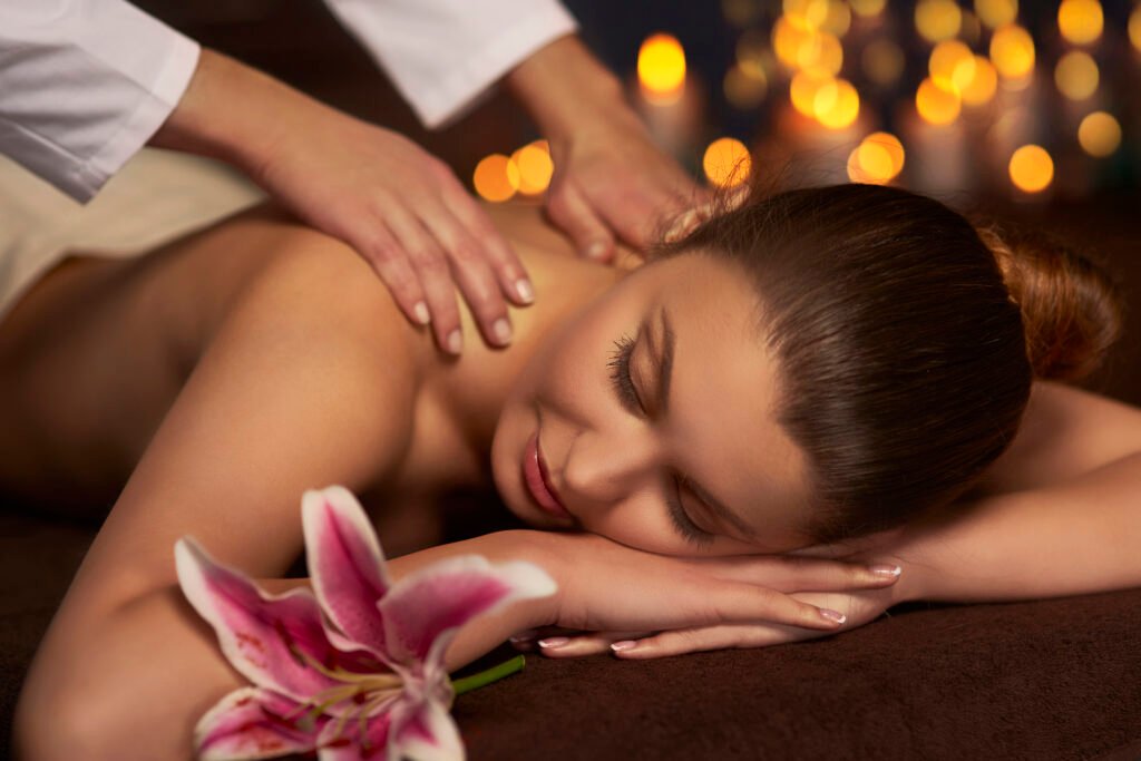 woman relaxing in Kochi spa